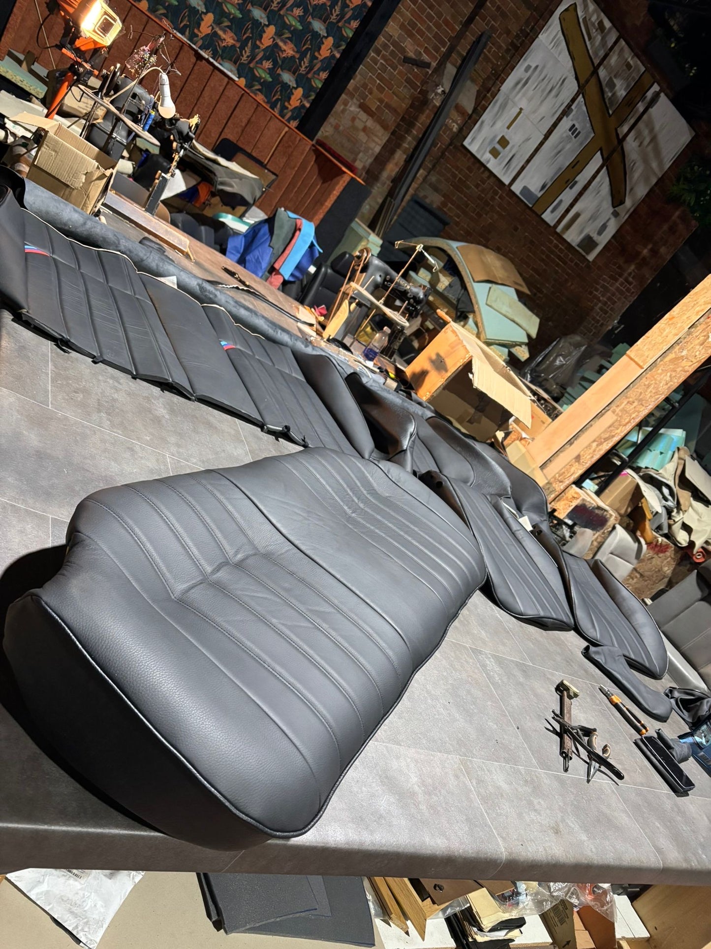 BMW E30 Comfort Seats / Saloon  BMW  Black M3 Saloon  Leather Kit Form interior